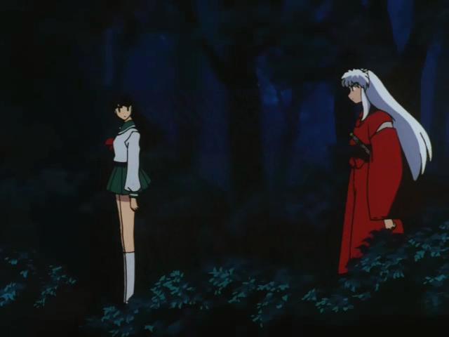 Otaku Gallery  / Anime e Manga / Inu-Yasha / Screen Shots / Episodi / 023 - La voce di Kagome e il bacio di Kikyo / 131.jpg